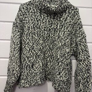 H&M Monochrome Knit Sweater